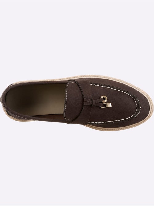 Mocassins matière synthétique - taille standard - helline - Kiabi Mocassins matière synthétique - taille standard - helline - Kiabi