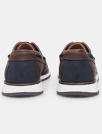 Mocassins modèle bateau BATA