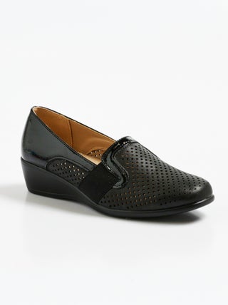 Mocassins perforés avec détails fantaisie