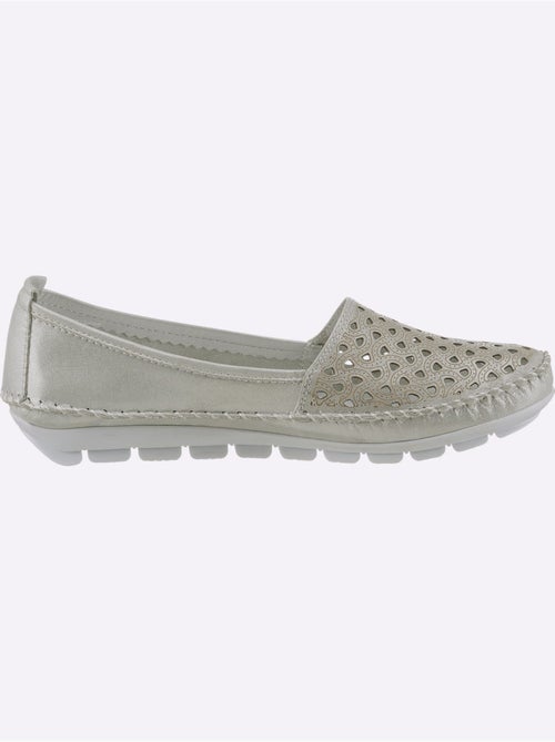 Mocassins respirants en cuir avec semelle intérieure amovible - Taille standard - Witt - Kiabi Mocassins respirants en cuir avec semelle intérieure amovible - Taille standard - Witt - Kiabi