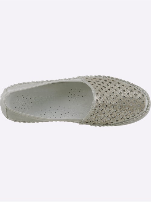 Mocassins respirants en cuir avec semelle intérieure amovible - Taille standard - Witt - Kiabi Mocassins respirants en cuir avec semelle intérieure amovible - Taille standard - Witt - Kiabi