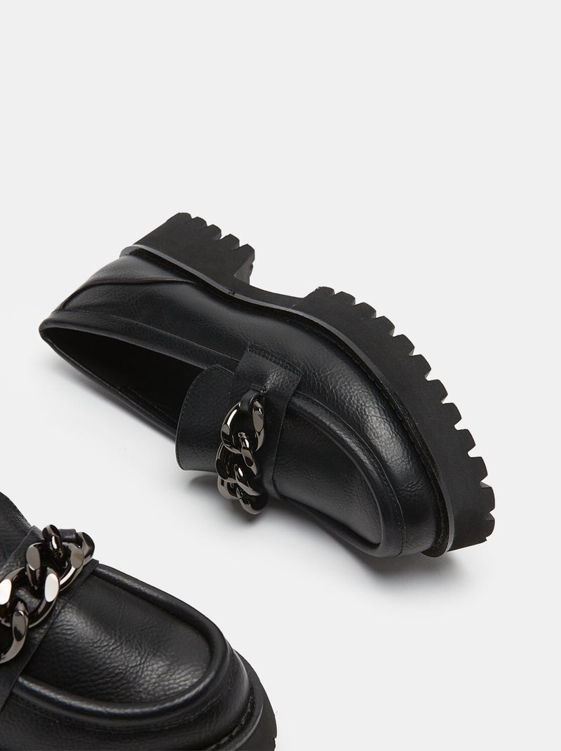 Mocassins semelles crantées et chaînette BATA Noir - Kiabi