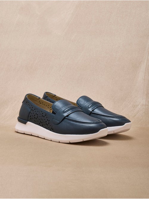 Mocassins tout cuir motifs ajourés - PEDICONFORT - Kiabi