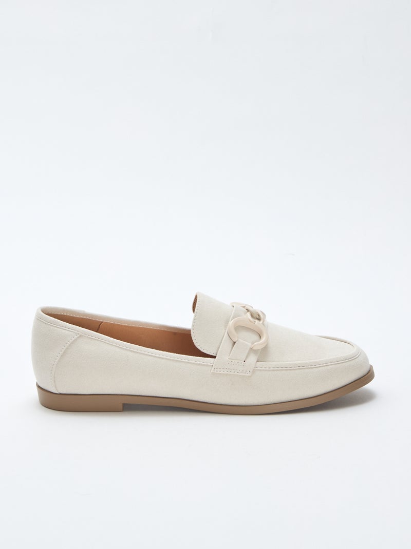 Mocassins type suédine avec bijou décoratif sur le dessus Beige - Kiabi
