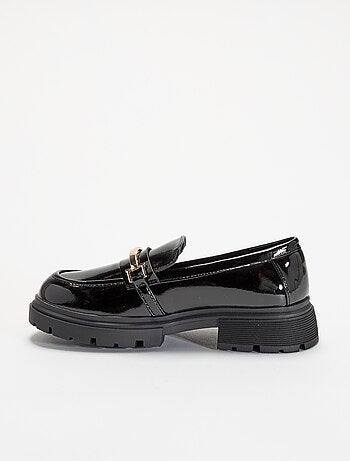 Mocassins vernies avec semelles crantées