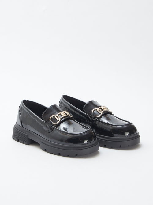 Mocassins vernis avec boucle dorée - Kiabi