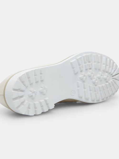 Mocassins vernis BATA - Kiabi Mocassins vernis BATA - Kiabi