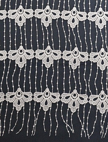 Modulable en fils macramés