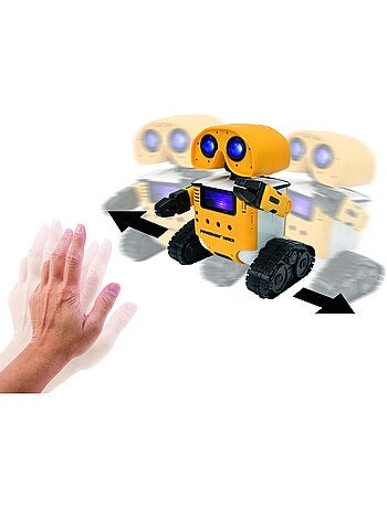 Mon robot multifonction avec changeur de voix, contrôle par geste, musiques et lumières