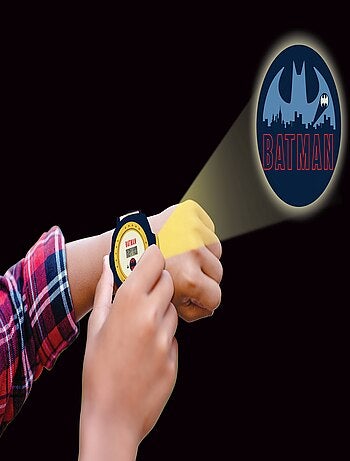 Montre digitale avec projection Batman