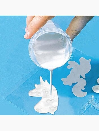 Moulage et peinture : Licornes