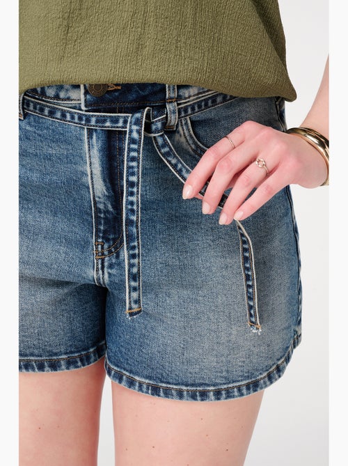 MS MODE Courts métrages Short avec ceinture - Kiabi