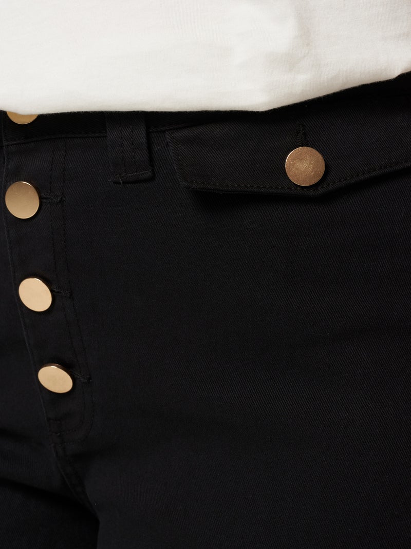 MS MODE Courts métrages Short en denim avec boutons dorés Noir - Kiabi