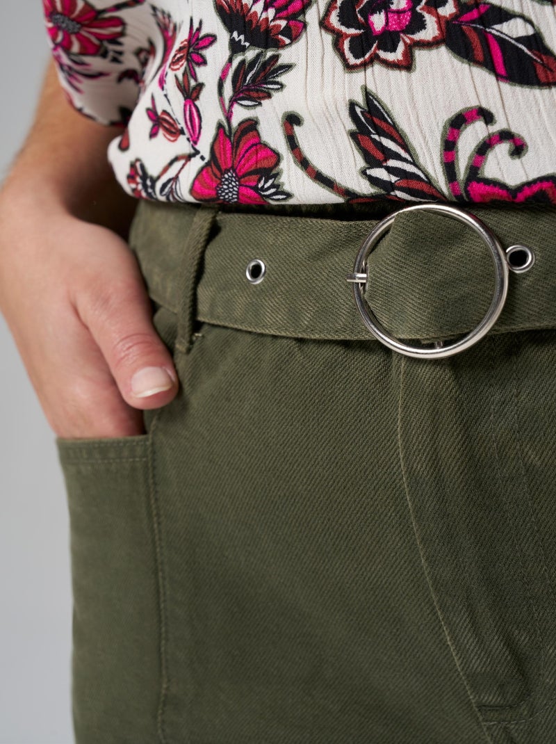 MS MODE Courts métrages Short en jean avec ceinture Kaki - Kiabi