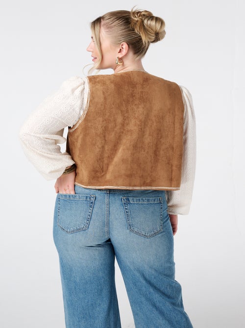 MS MODE Gilet sans manches Gilet en suédine avec broderie - Kiabi