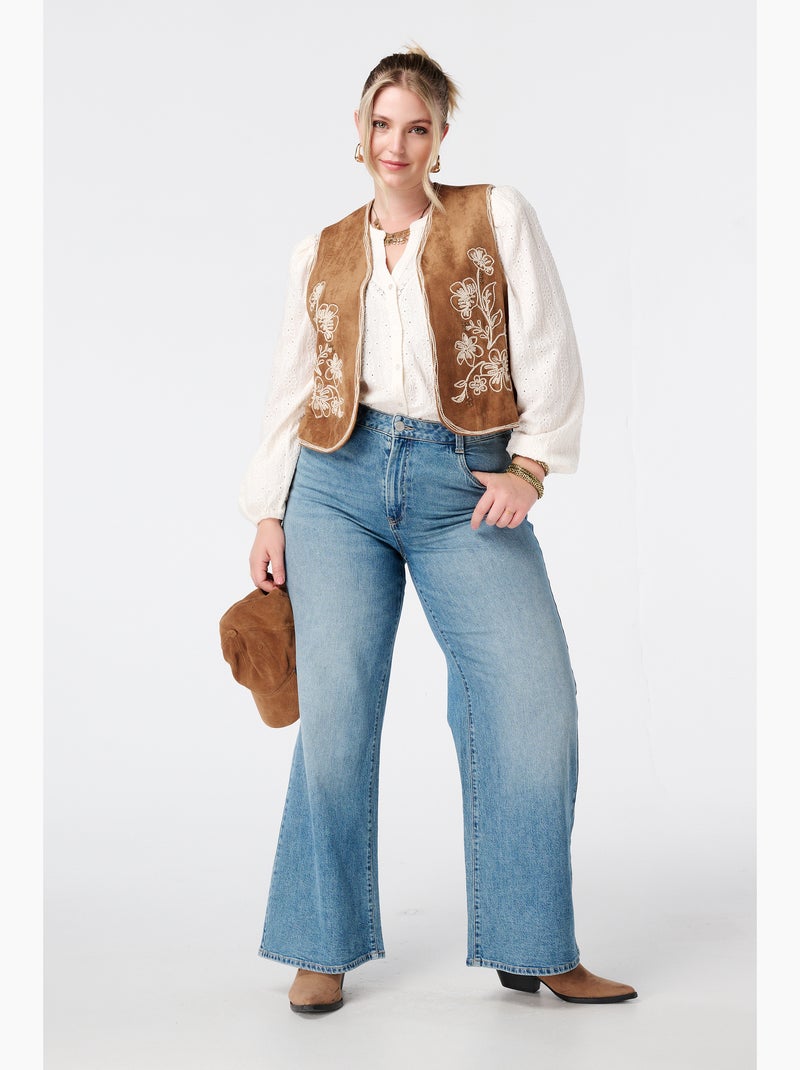 MS MODE Gilet sans manches Gilet en suédine avec broderie Cognac - Kiabi