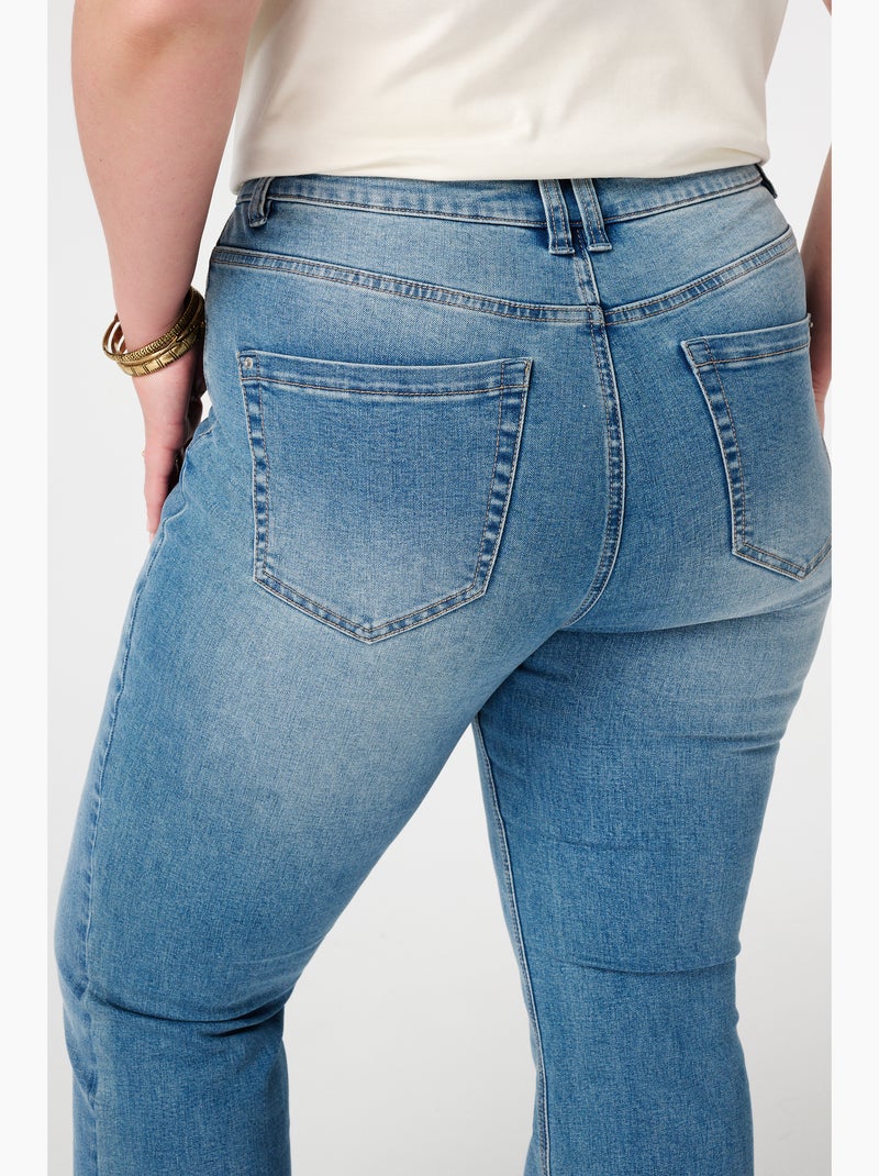 Ms mode jean à jambe évasée jasmin Bleu denim - Kiabi