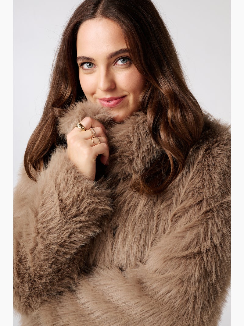MS MODE Manteaux Veste en fausse fourrure Beige sable - Kiabi
