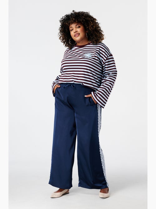 Ms mode pantalon avec détails en dentelle sur les côtés - Kiabi Ms mode pantalon avec détails en dentelle sur les côtés - Kiabi