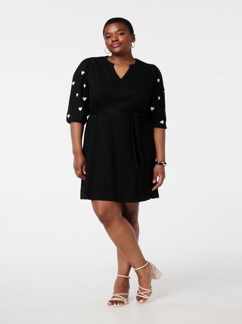 MS MODE Robe Robe avec cœurs brodés - Kiabi