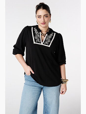MS MODE Top Haut à broderie et col en V