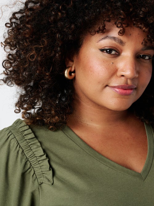 MS MODE Top Haut avec col en V et volants fantaisie - Kiabi