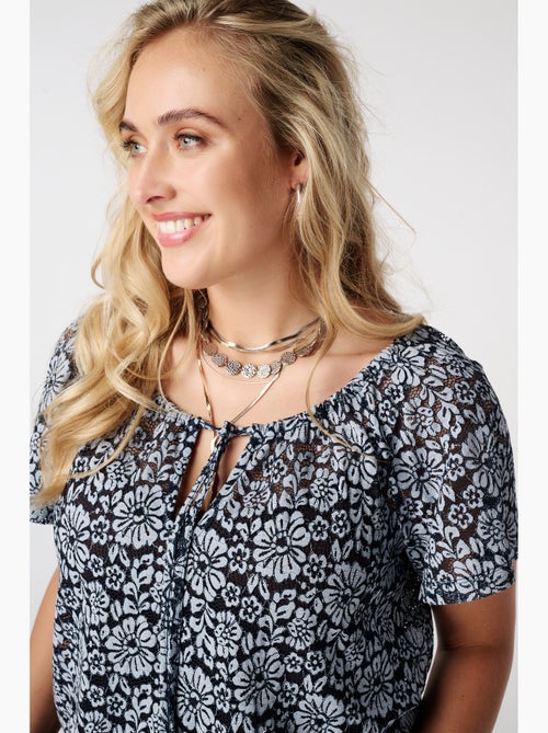Ms Mode Top top en dentelle à imprimé floral - Kiabi Ms Mode Top top en dentelle à imprimé floral - Kiabi