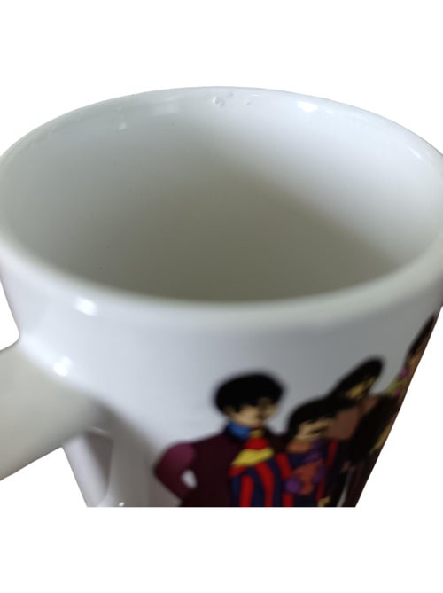 Mug en céramique The Beatles it's all in the mind y'know 9 cm - Kiabi Mug en céramique The Beatles it's all in the mind y'know 9 cm - Kiabi