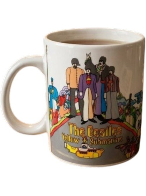 Mug en céramique The Beatles Yellow et submarine 9 cm - Kiabi Mug en céramique The Beatles Yellow et submarine 9 cm - Kiabi