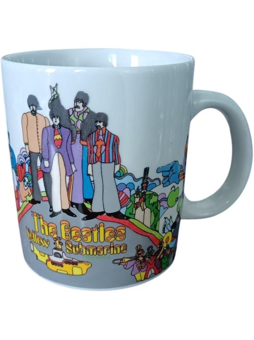Mug en céramique The Beatles Yellow et submarine 9 cm - Kiabi Mug en céramique The Beatles Yellow et submarine 9 cm - Kiabi