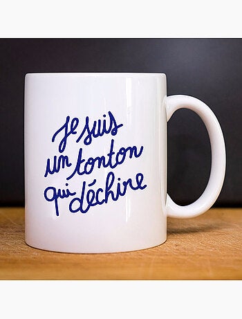 Mug JE SUIS UN TONTON QUI DÉCHIRE