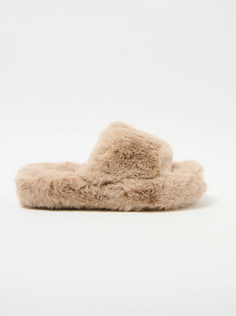 Mule tendance en fausse fourrure - AFIBEL Beige - Kiabi