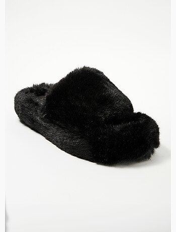 Mule tendance en fausse fourrure