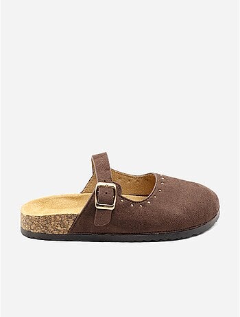Mules à ardillon clouté
