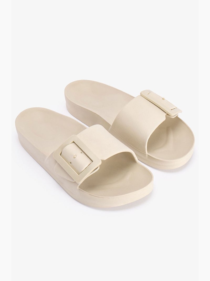 Mules à boucle en pierre penti Crème - Kiabi