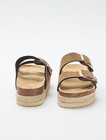 Mules à double bride