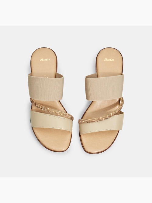 Mules à lanières avec semelle compensée et application bijou BATA - Kiabi