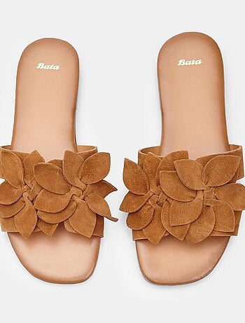 Mules avec décoration florale BATA