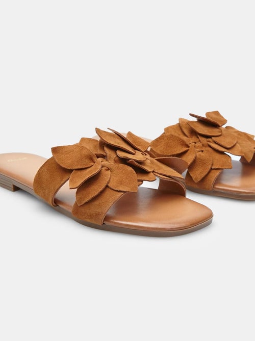 Mules avec décoration florale BATA - Kiabi