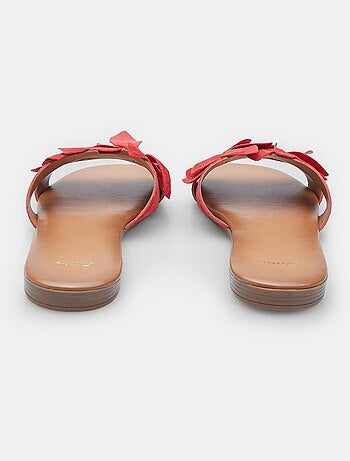 Mules avec décoration florale bata