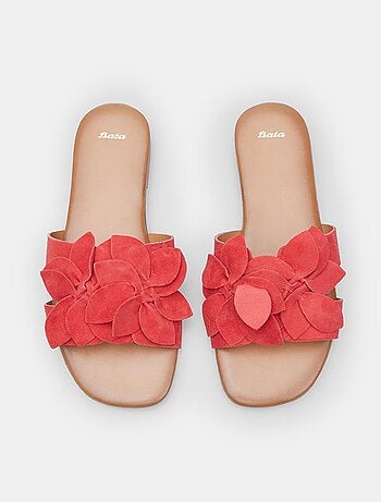 Mules avec décoration florale bata