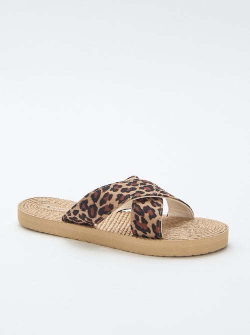 Mules avec lanières croisées en textile - Kiabi
