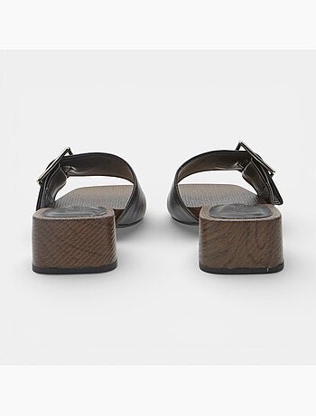Mules Bata avec bande et boucle