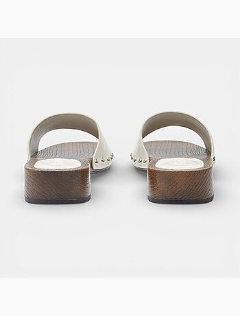 Mules Bata avec bride