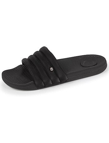 Mules claquettes souples, légères, résistantes à l'affaissement et durable.