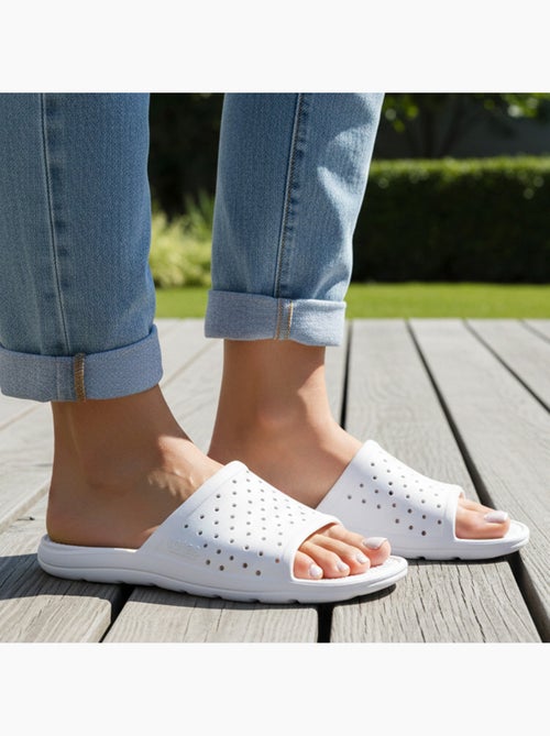 Mules claquettes ultra confortables et légères  Isotoner - Kiabi