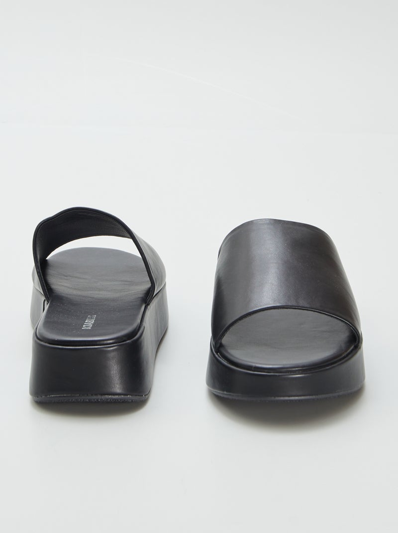 Mules compensées en simili Noir - Kiabi