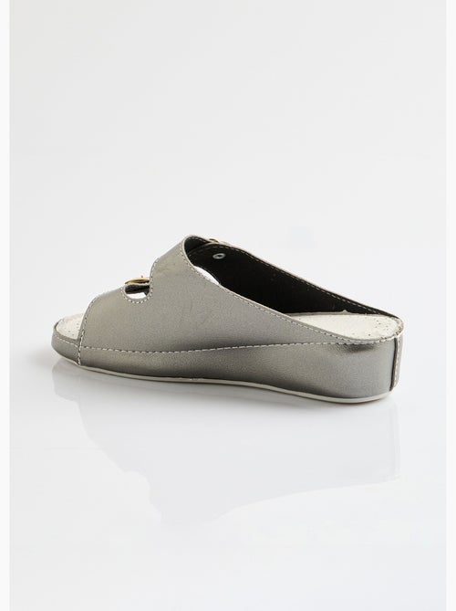 Mules confort grande largeur à boucles - Afibel - Kiabi