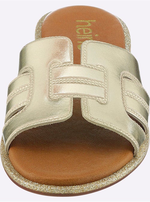 Mules De Fabrication Espagnole - Taille Standard - Helline - Kiabi Mules De Fabrication Espagnole - Taille Standard - Helline - Kiabi