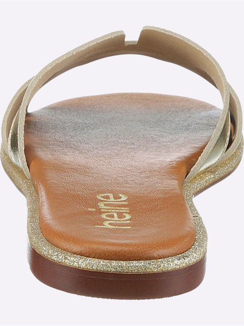 Mules De Fabrication Espagnole - Taille Standard - Helline - Kiabi Mules De Fabrication Espagnole - Taille Standard - Helline - Kiabi